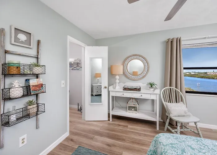 Holiday home 509 Bayshores Yacht Tennis Club