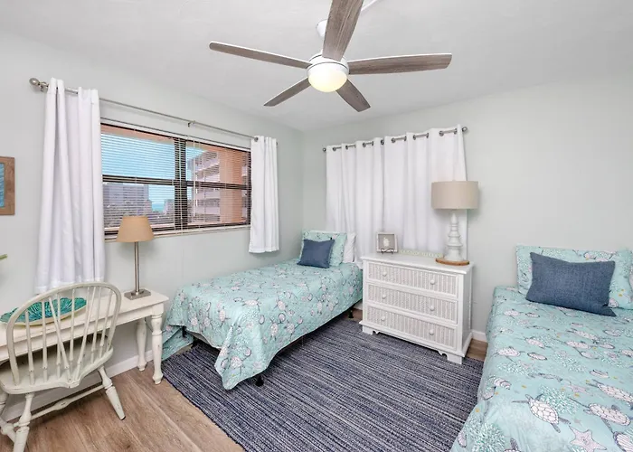 Holiday home 509 Bayshores Yacht Tennis Club