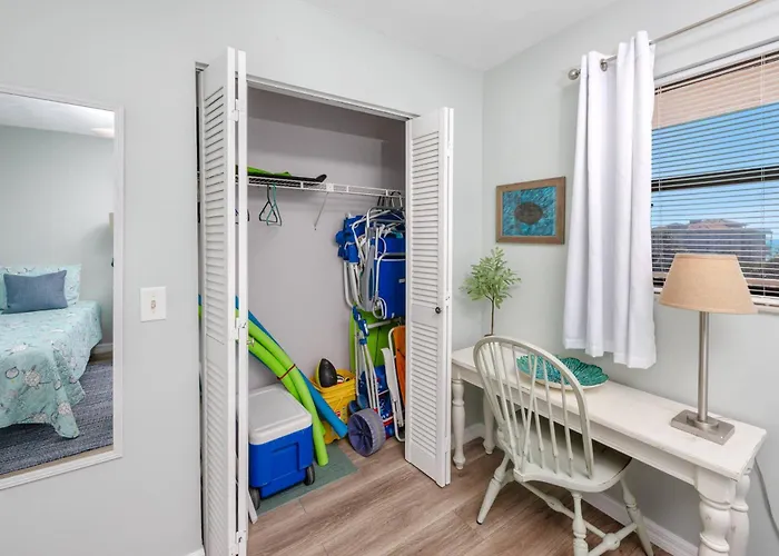 509 Bayshores Yacht Tennis Club Holiday home