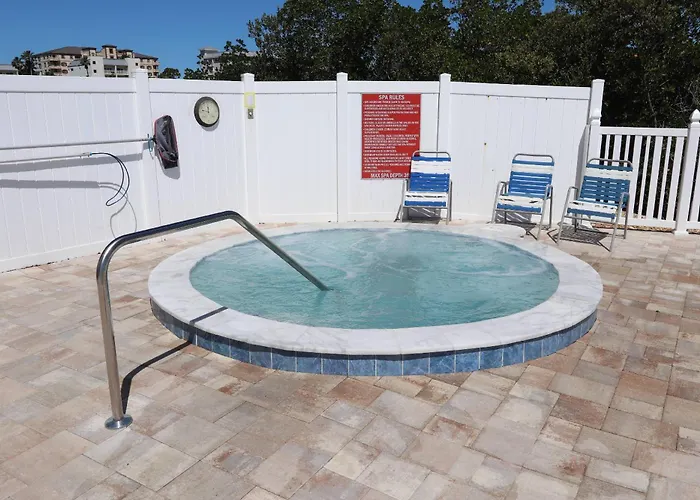 Holiday home 509 Bayshores Yacht Tennis Club