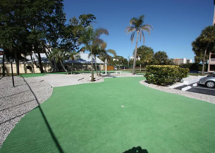 509 Bayshores Yacht Tennis Club *