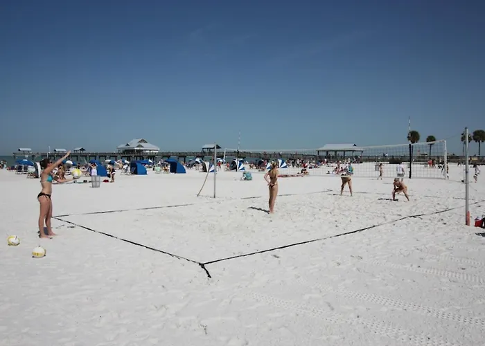 509 Bayshores Yacht Tennis Club * Clearwater Beach
